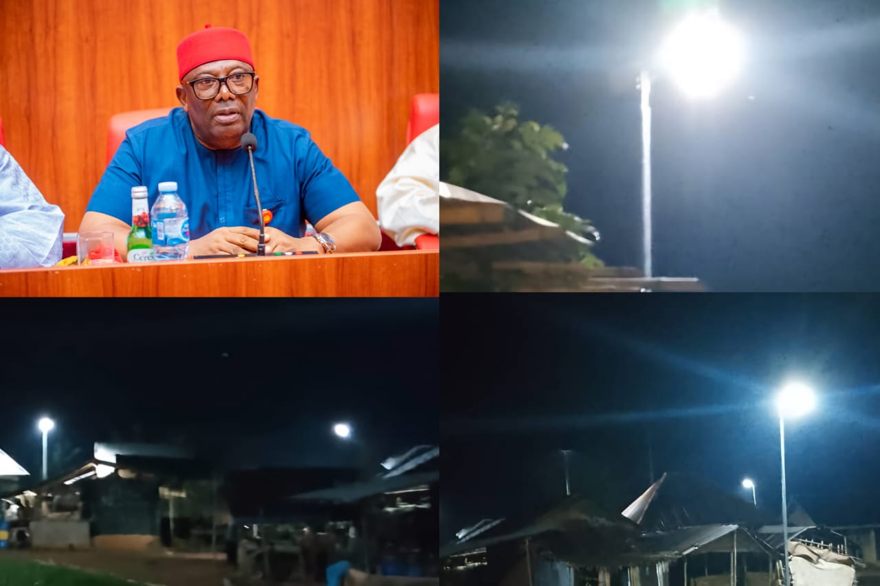 Senator Akobundu Takes more Streetlights to Isiala Ngwa South as Nkwo Udara, Apu Ukwu Autonomous Community, Gets Lit-Up